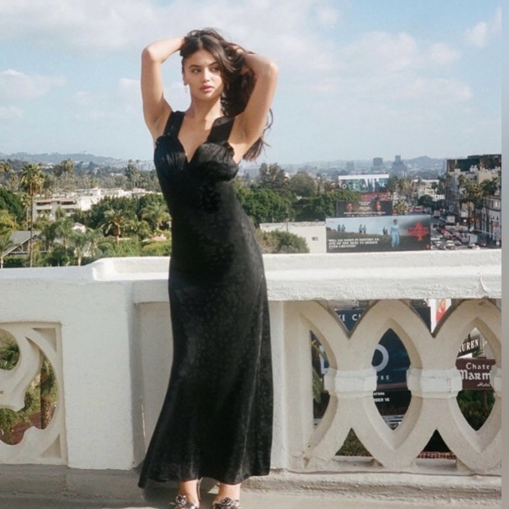 Realisation Par Ivy Dress in Cosmos Black Size Medium